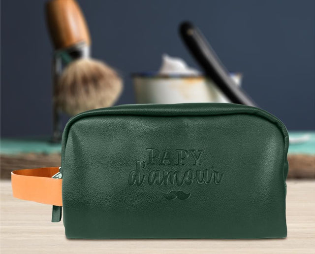 TROUSSE DE TOILETTE « PAPY D’AMOUR » SIMILI